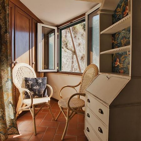 Appartamento Le Scalette Неми Экстерьер фото